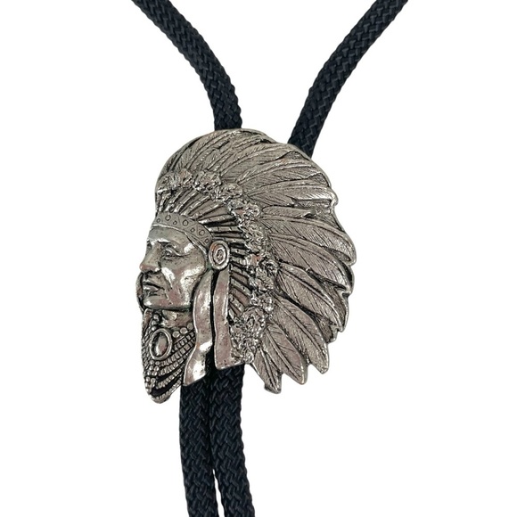 Siskiyou Jewelry - Vintage Siskiyou 1994 Bolo Tie Indian Chief Head Pewter, Adjustable Southwestern